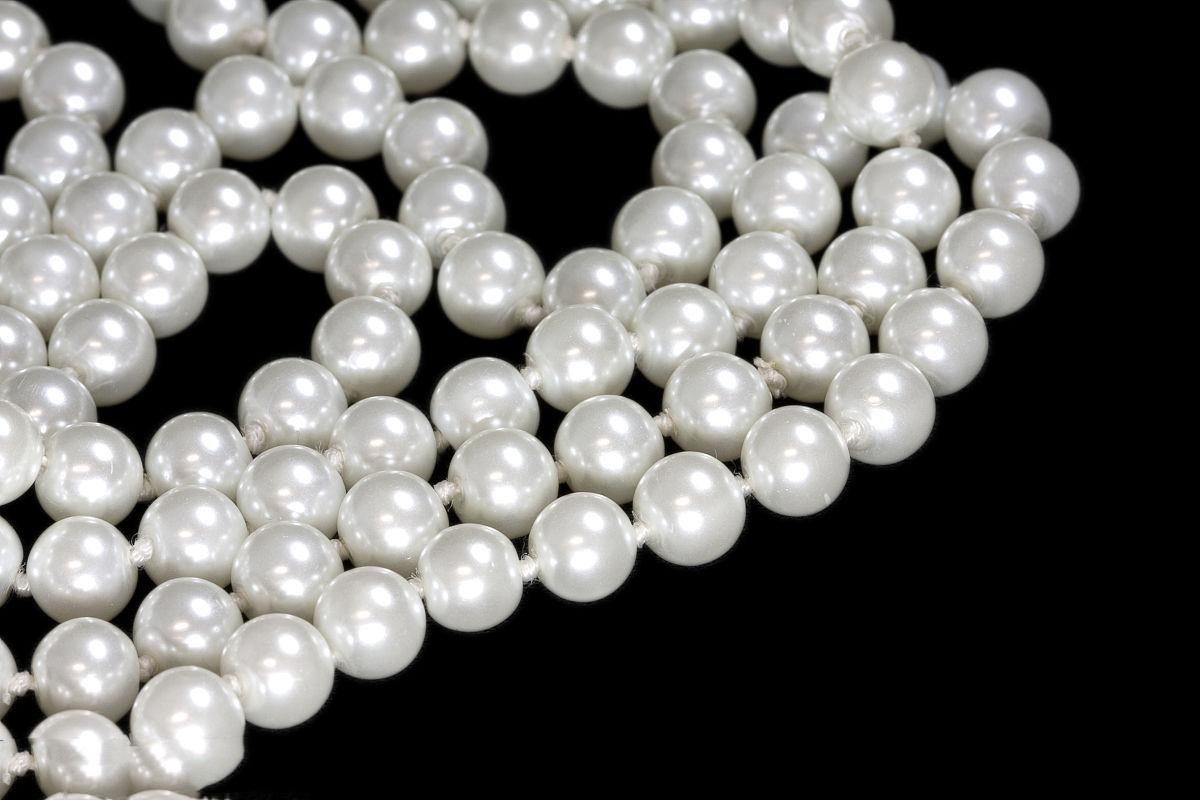 How To Tell If A Pearl Necklace Is Real