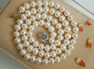 Pearl Necklace Suitable For Anniversary Gifts By Year 30