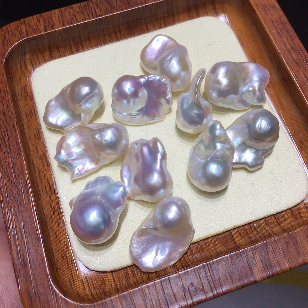 How to Style Baroque Pearl Necklaces
