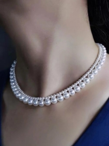 Style a Single Pearl Pendant