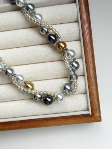 A Modern Guide to Dark Black Pearl Jewelry