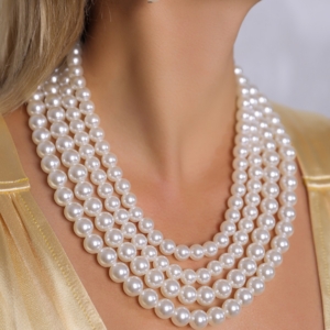 Decode Quality and Luster for Daily Wear