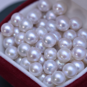 Freshwater Pearls Styling Guide