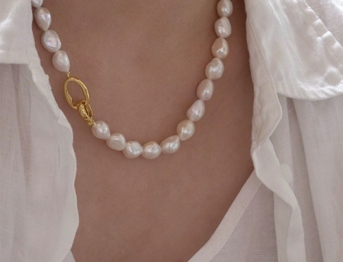 Pearls in Professional Settings: The Ultimate Corporate Styling Guide
